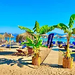 Ξενοδοχείο με διαμερίσματα Zoom 3*
