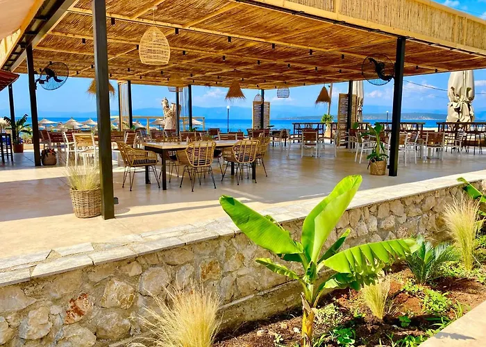 Aparthotel Zoom Candia